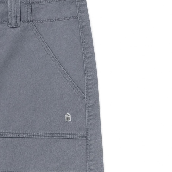 Levi’s Women’s Cargo Shorts Blue 100% Cotton Size 8 | 10” Inseam Utility Style - Picture 3 of 4